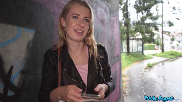 PublicAgent - Adriana SweetBlonde aka Lenka 6935 and Martin Gun - It's wet outside, is it wet inside
