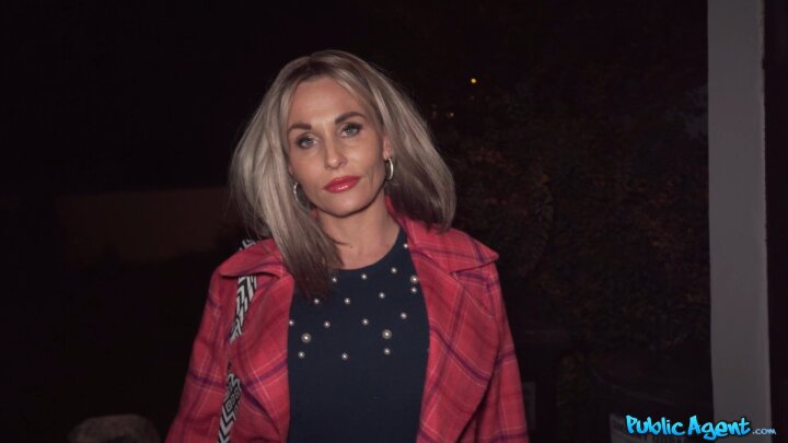 PublicAgent - Laura Crystal and Denis Marti - Fucking my GF's Hot Mom