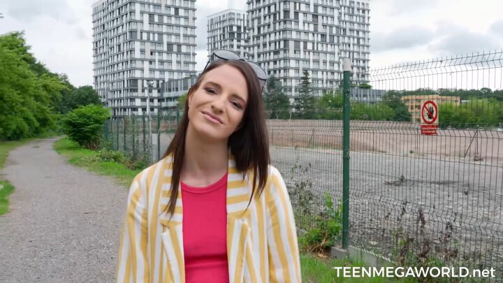 Beauty4K - Dragon Fruit - Open up for me!