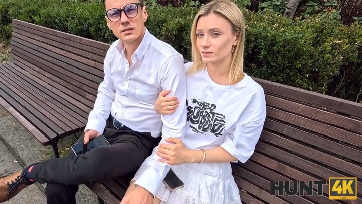 Hunt4K - Lily Blossom and Stanley Johnson - Breastfast at Tiffany's