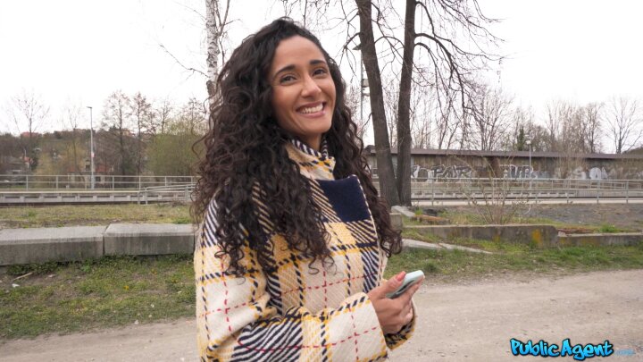 PublicAgent - Milla Ferrazzo and Martin Gun - Bootylicious Brazilian