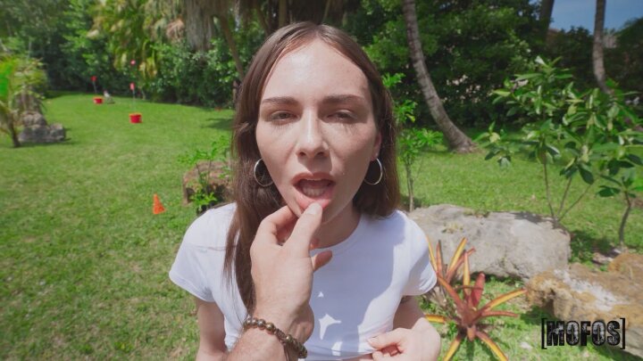 HesGotRizz - Tess Thompson and Lucas Frost - Bucket Golf