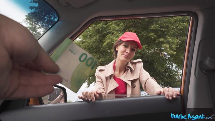 PublicAgent - Mia Moone and Martin Gun - Shy waitress needs more than tips