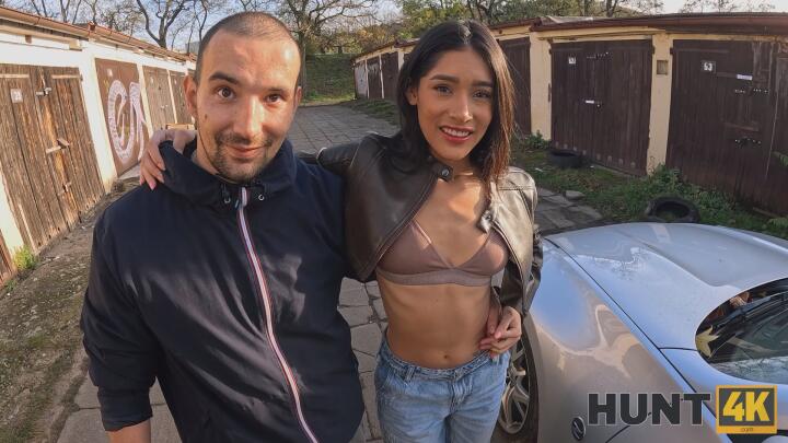 Hunt4K - Carolina Guerrero and Stanley Johnson - Mad bucks