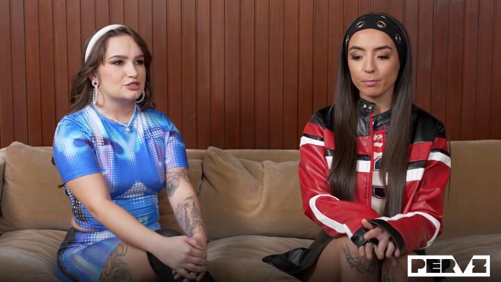 PervTherapy - Sasha Tatcha and Bunny Fae - Friends Are Supposed To Share! Therapy Session Goes Wild