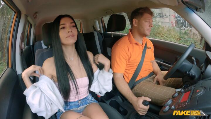 FakeDrivingSchool - Luna Wolf and Michael Fly - Oh Fuck, I'm Stuck