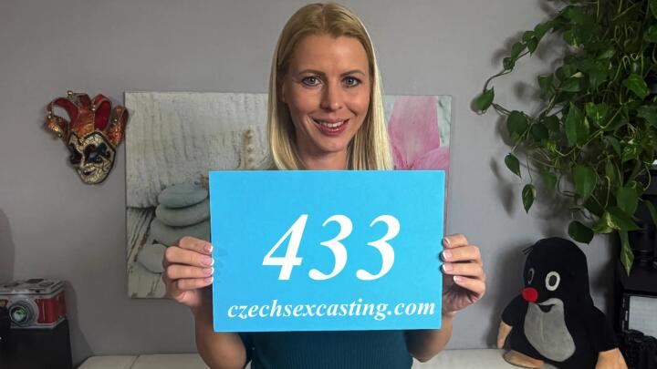 CzechSexCasting E433 - Lynna Nilsson and Mr. XY - Blonde milf makes the most of a casting fuck