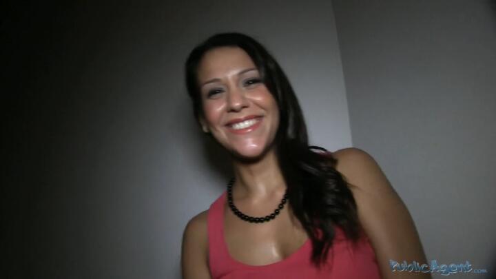 PublicAgent - Samia - E145