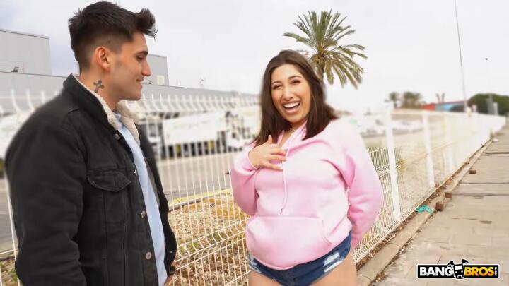 PublicBang - Giulia Napolitano and Papi Rodriguez - Three Billboards of Deep Anal