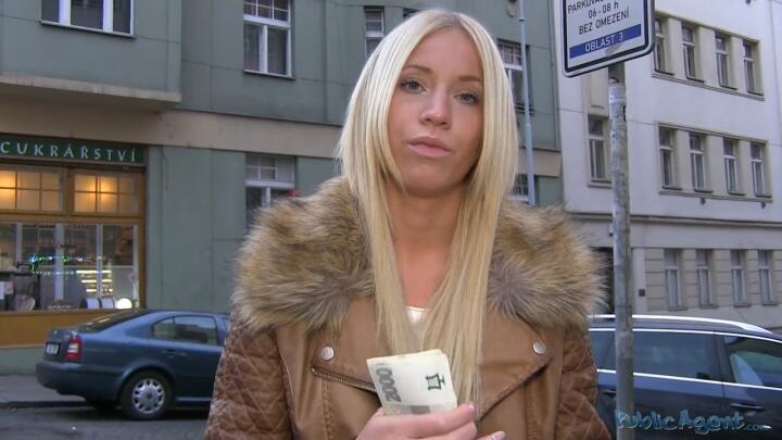PublicAgent - Kiara Lord - E175