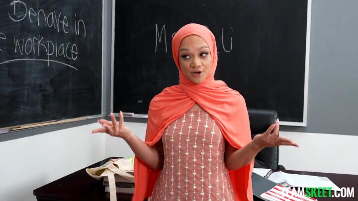 HijabHookup - Kiki Cali - “This Goes Against Everything I Know…” HR Hijabi Girl Finally Lets Loose